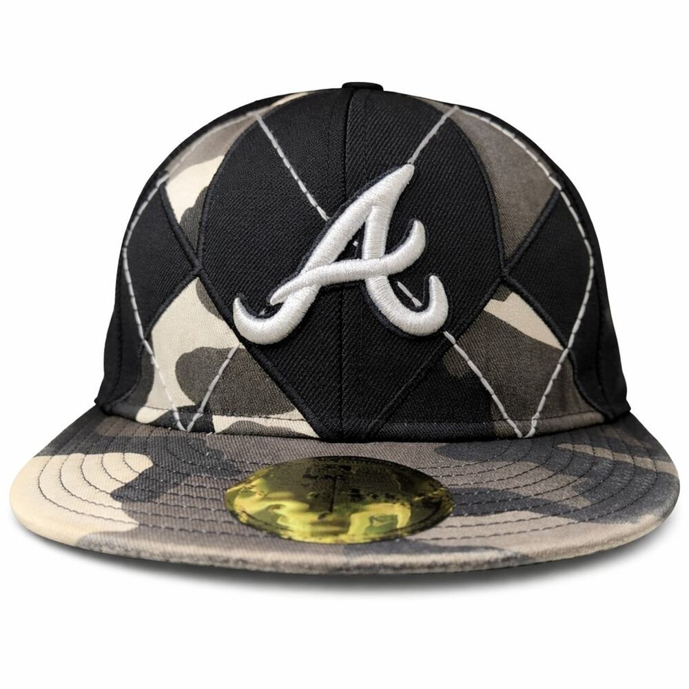 New Era 59Fifty MLB Atlanta Braves White, Gray & Black Argyle Camo Size 7 1/2